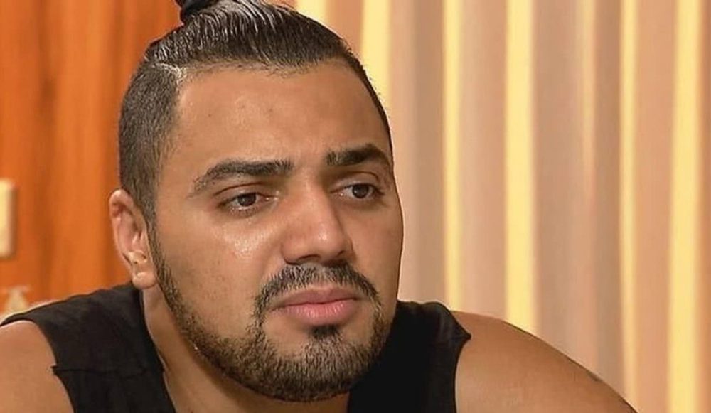 Tirullipa se pronuncia sobre traição e pede perdão à família: ‘Parte do meu passado’