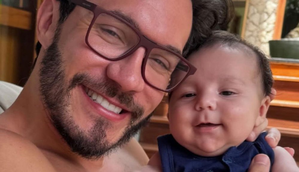 Eliezer atualiza estado de saúde do filho Ravi após cirurgia: ‘Voltamos para casa’
